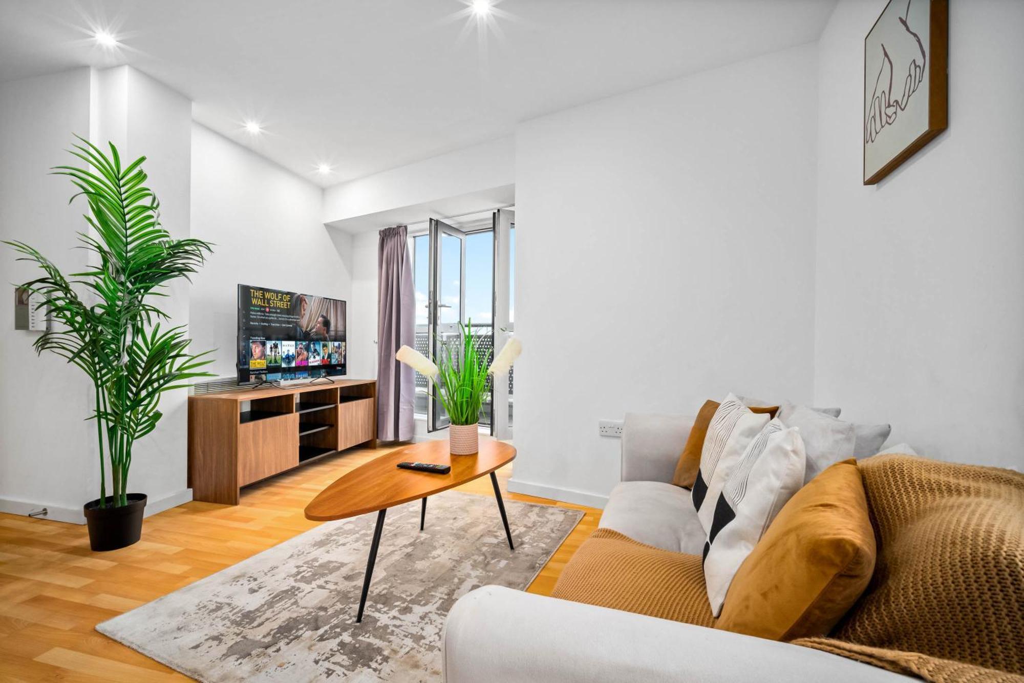 Elegant Two-bedroom - Location - Private Parking - Balconies 1109m *