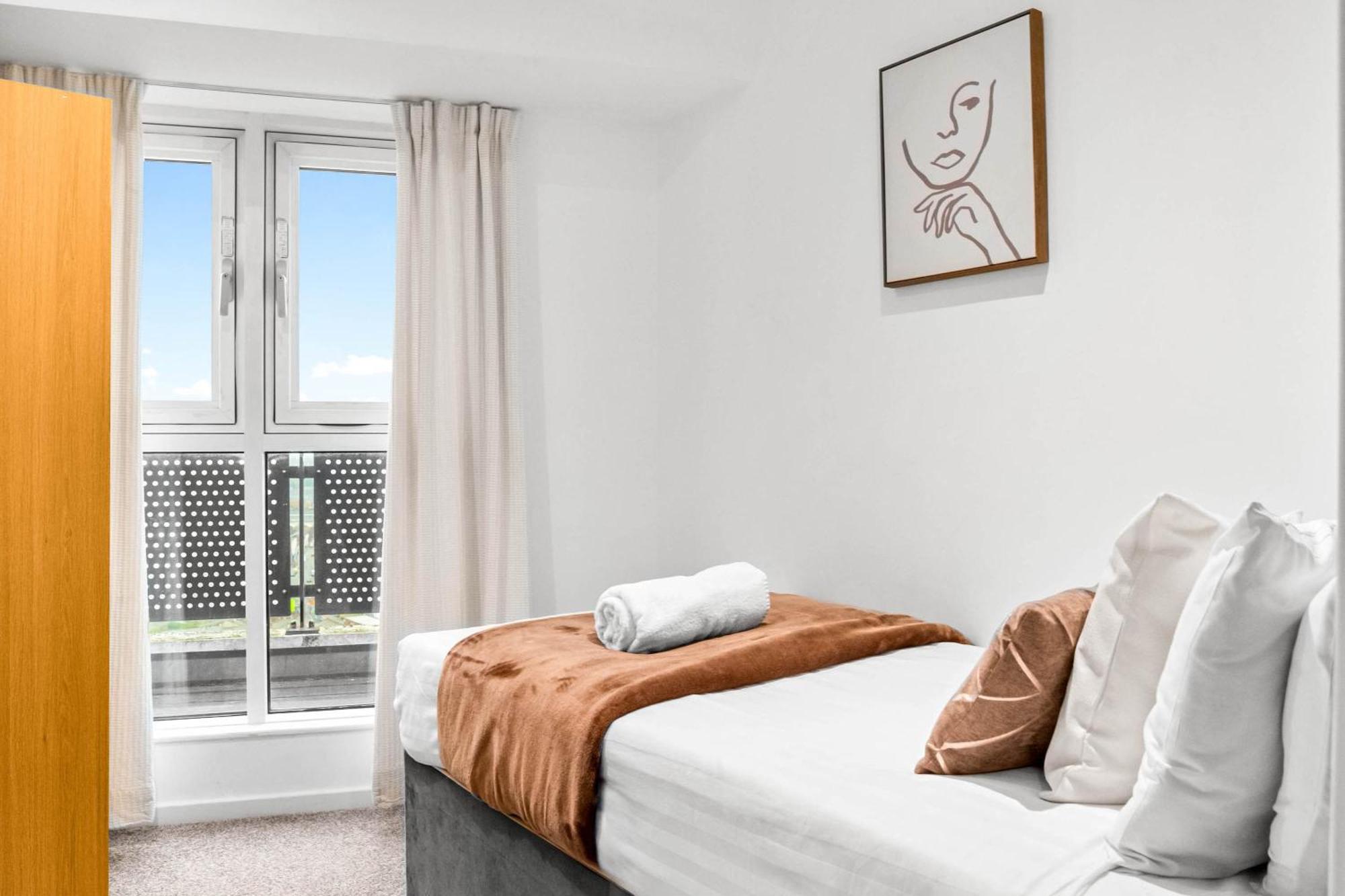 Elegant Two-bedroom - Location - Private Parking - Balconies 1109m *