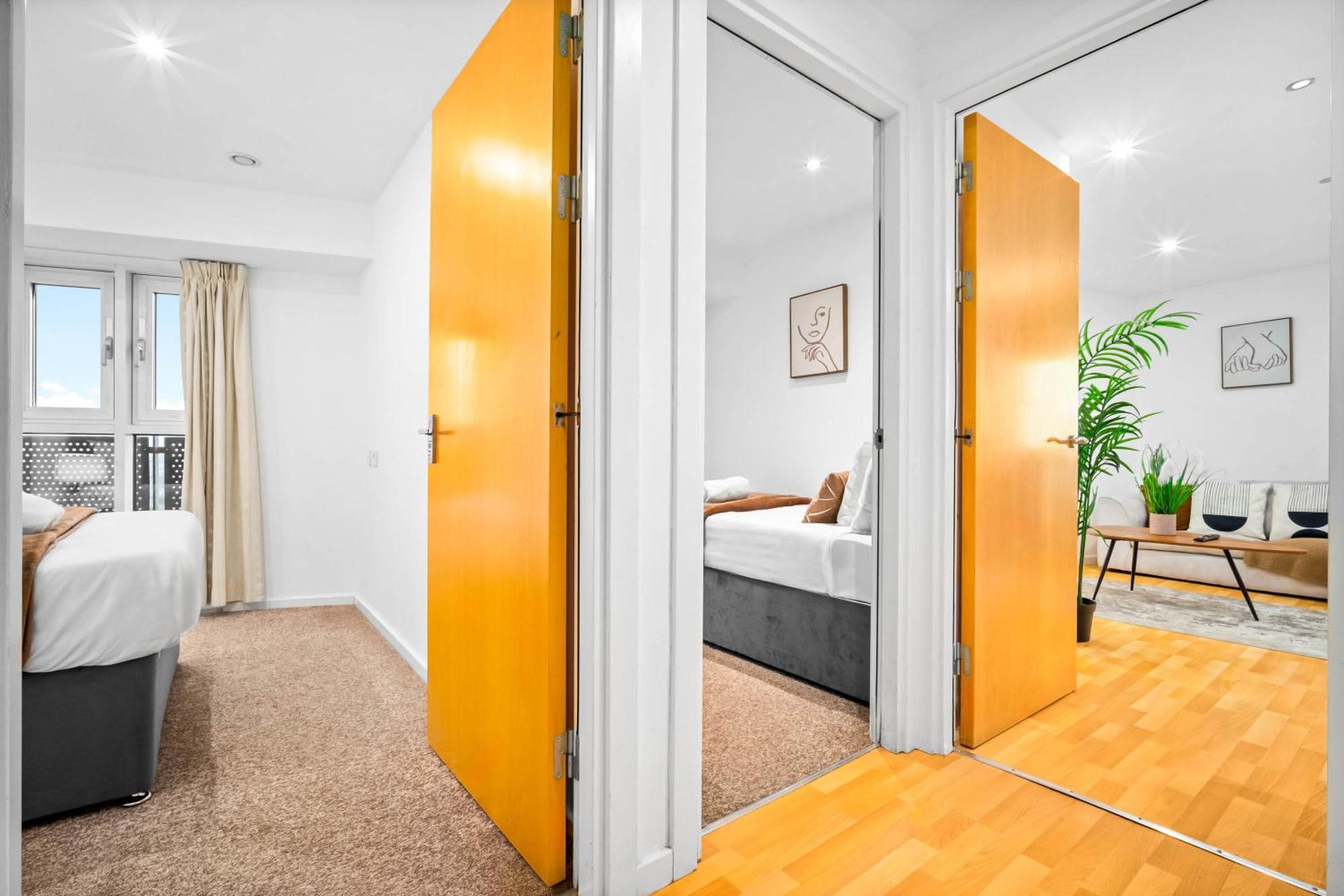 Elegant Two-bedroom - Location - Private Parking - Balconies 1109m *